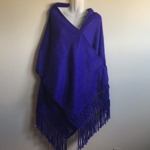 Alpaca purple wrap